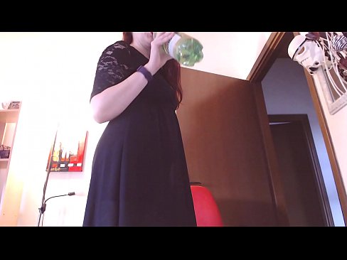 ❤️ Submisivní otrokyně, která miluje špinavé a svůdné kalhotky, je po zhlédnutí tohoto videa nucena masturbovat! ❤️ Porno u nás