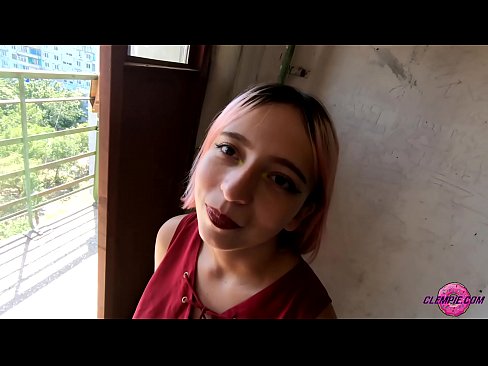❤️ Studentka smyslně kouří cizince ve vnitrozemí - sperma na tváři ❤️ Porno u nás